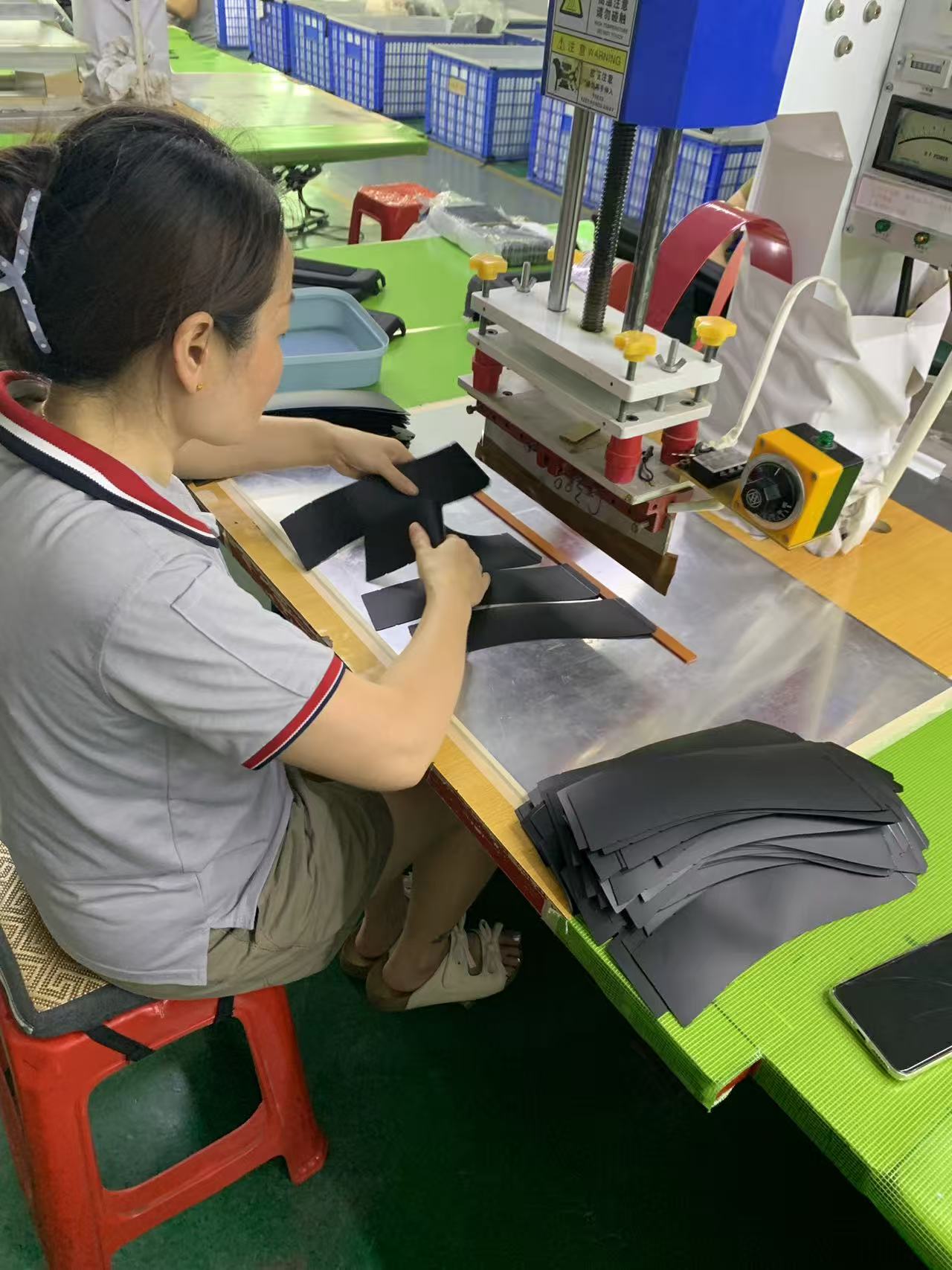 Dentro de um programa de bolsas para quadros de bikepacking em nossa fábrica em Dongguan